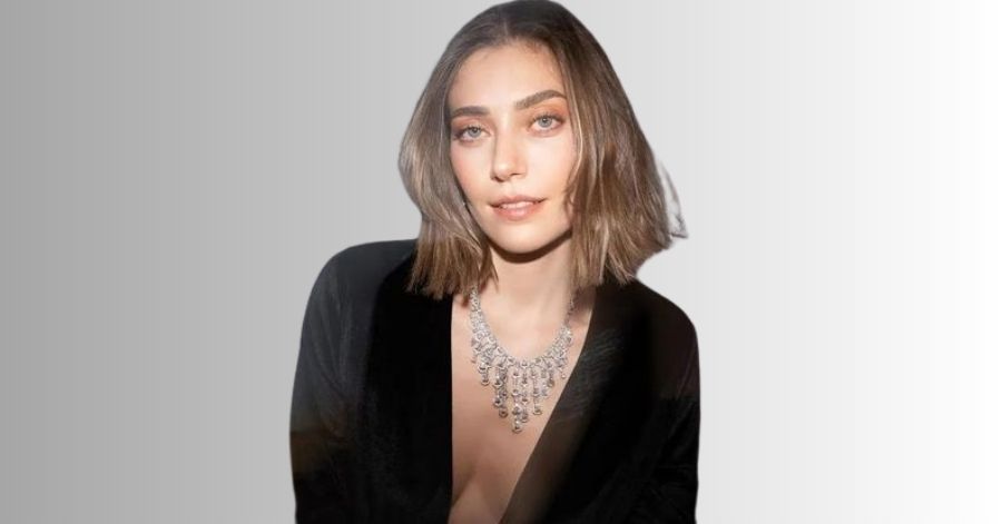 Oznur Serceler