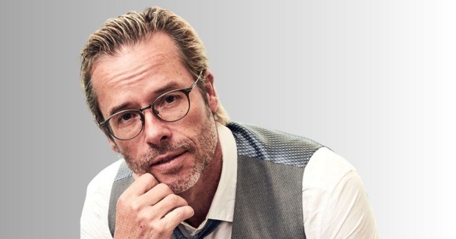 A Mulher na Cabine 10: Elenco, Onde Assistir e Tudo Sobre 4 Guy Pearce