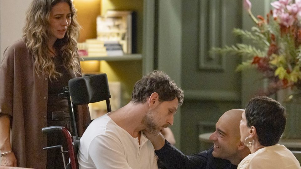 Leonardo morre em Vale Tudo? Resumo do capítulo de sábado (11) 4 O Drama dos Irmãos Leonardo e Afonso Roitman