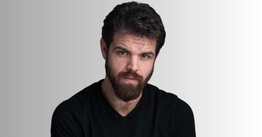 Natal Sob a Aurora Boreal: Elenco, Onde Assistir e Tudo Sobre 6 Josh Bainbridge