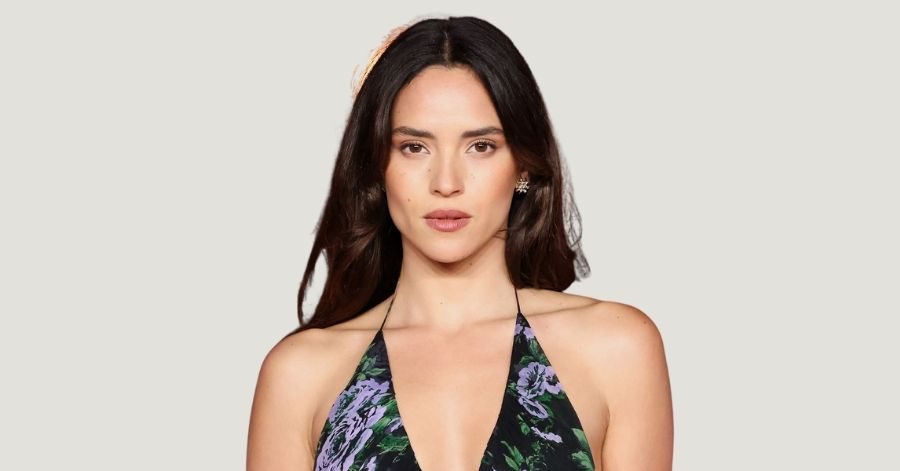 Assassino por Acaso (2024): Elenco, Onde Assistir e Tudo Sobre 4 Adria Arjona