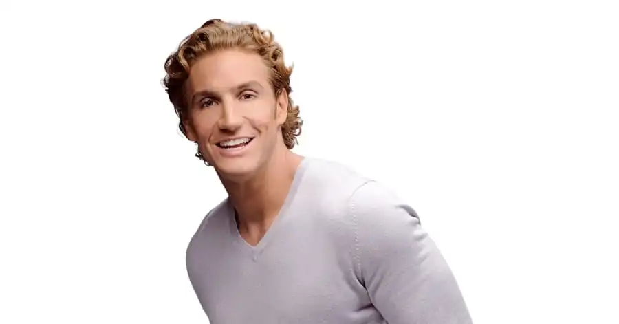 Elenco de Pecados Inconfessáveis: Quem é quem na Série Netflix? 12 Eugenio Siller