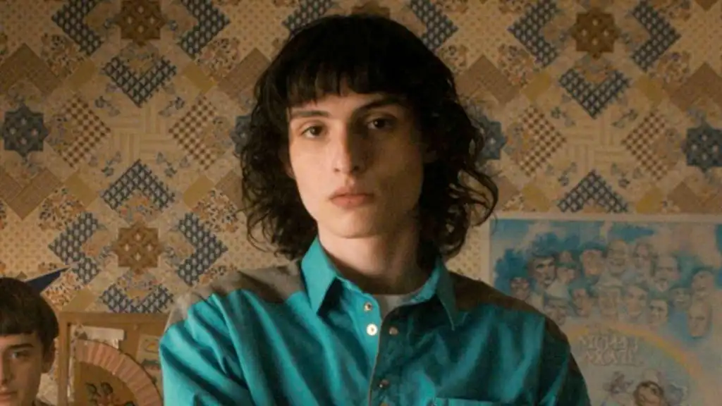 Quem é LGBT em Stranger Things? 6 Finn Wolfhard