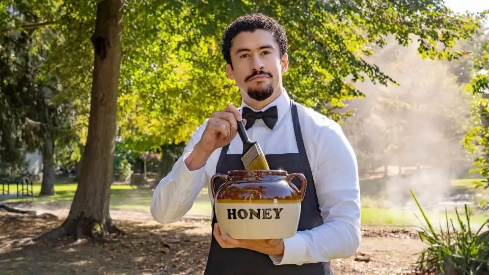 Bad Bunny como Oscar Mejías