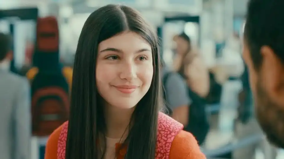 Sunny Sandler como Vienna Gilmore