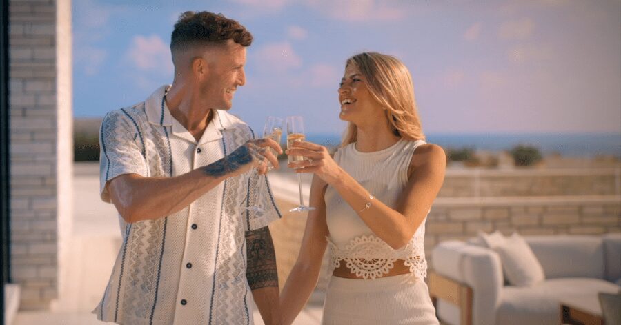 2ª temporada de Casamento às Cegas - Reino Unido: Quais casais ficam juntos? 1 Billy e Ashleigh