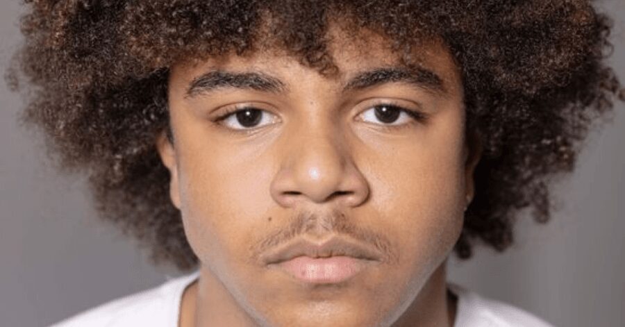 Calixte Broisin-Doutaz como David