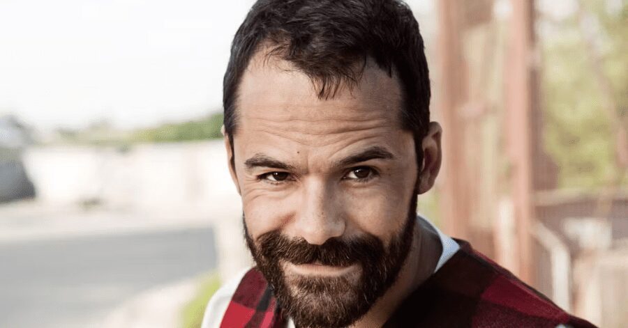 A Lenda de Tarzan: Elenco, Onde Assistir e Tudo Sobre o Filme 7 Casper Crump