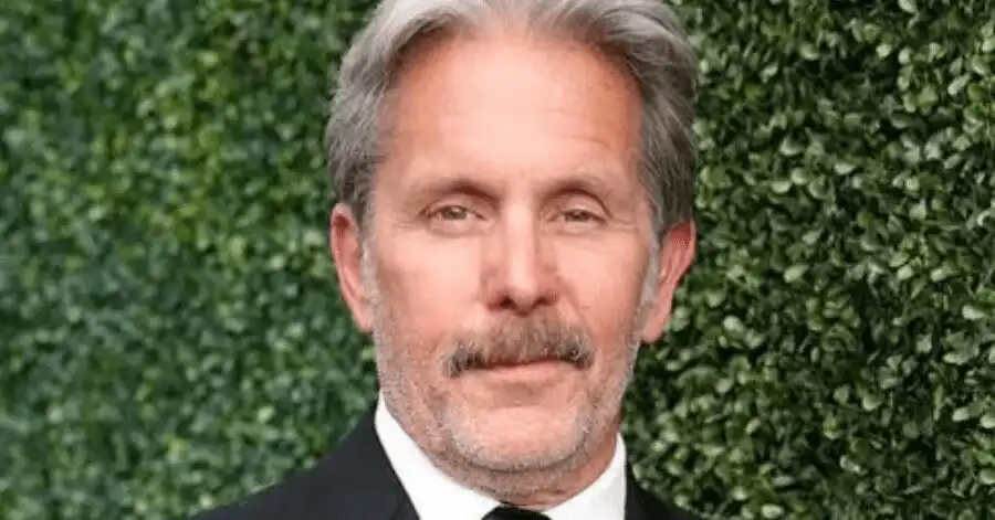 Gary Cole