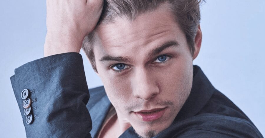 Minha Vida com a Família Walter: Elenco, Onde Assistir e Tudo Sobre 15 JAKE MANLEY