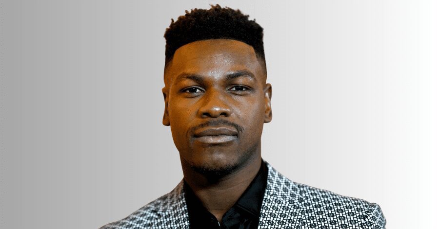 A Mulher Rei: Elenco, Onde Assistir e Tudo Sobre o Filme 5 John Boyega