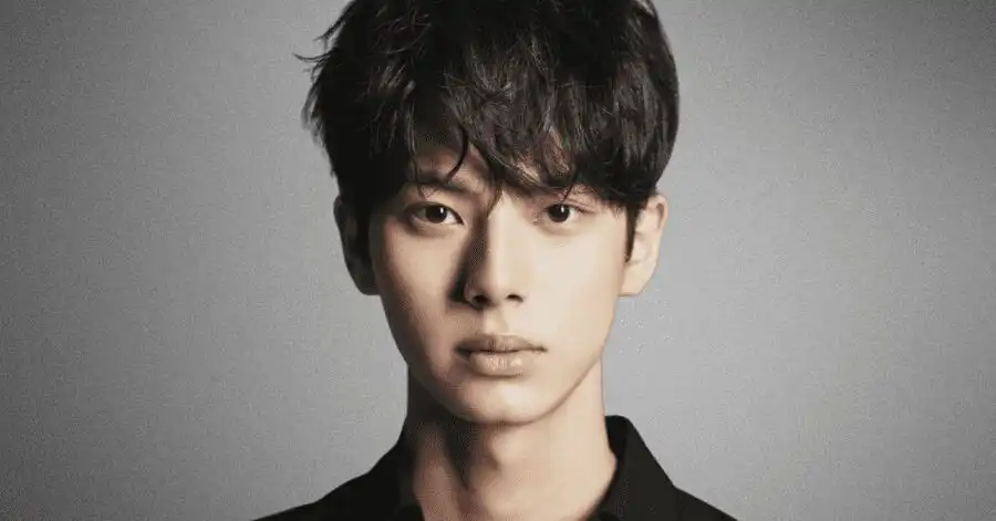 Bon Appétit, Vossa Majestade: Elenco, Tudo Sobre e Onde Assistir 4 Lee Chae min