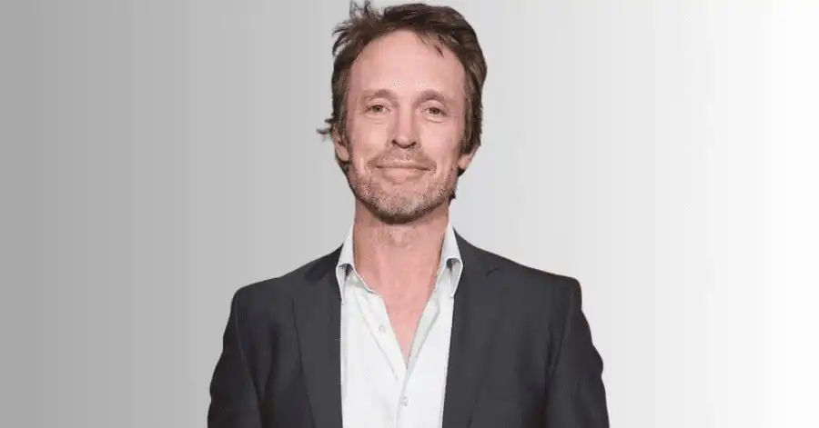 Faça Ela Voltar (Filme 2025): Elenco e Tudo Sobre 7 Stephen Phillips