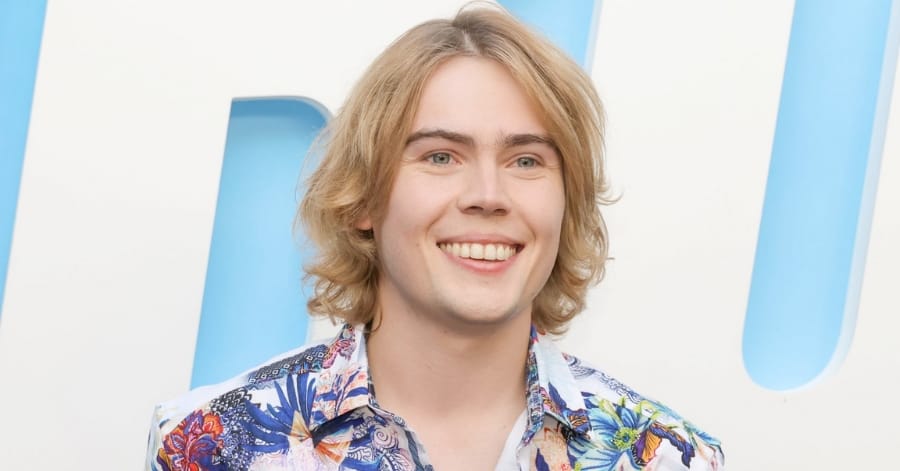 Anônimo 2: Sinopse, Elenco, Trailer e Data de Lançamento (Brasil) 9 Gage Munroe como Brady Mansell