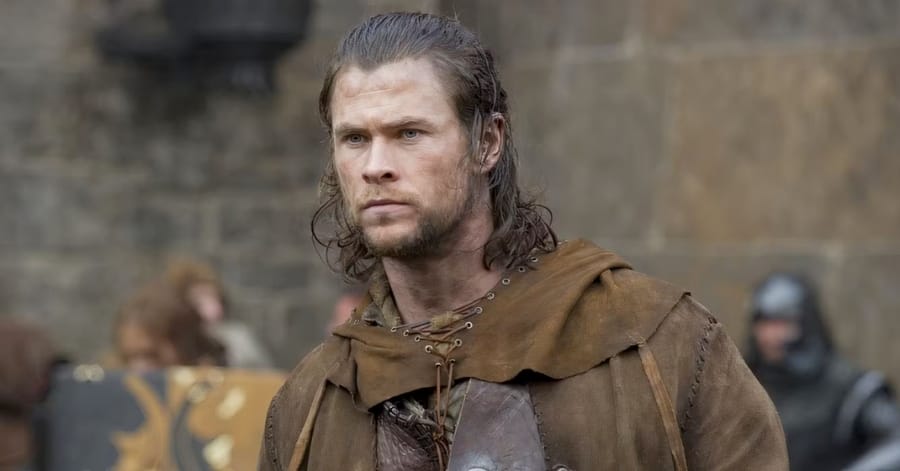 Branca de Neve e o Caçador (Final Explicado): Com quem ela fica? 2 Caçador Eric (Chris Hemsworth)