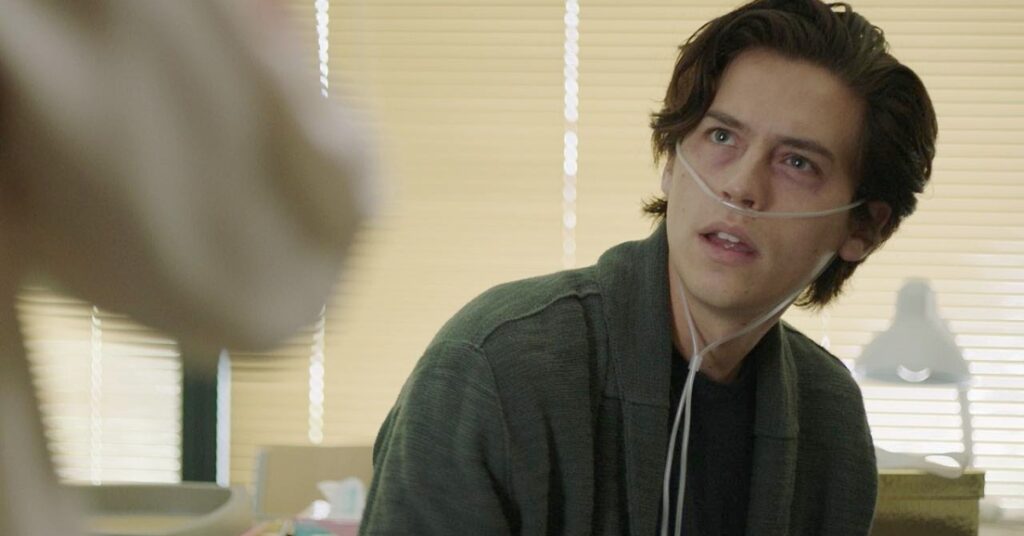 A Cinco Passos de Você: Elenco, História e Tudo Sobre o Filme da Sessão da Tarde (28/08/25) 4 Cole Sprouse como Will Newman