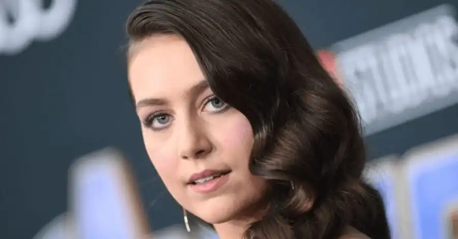 Juntos e Misturados: Tudo Sobre a Comédia Romântica e Divertida 6 emma fuhrmann