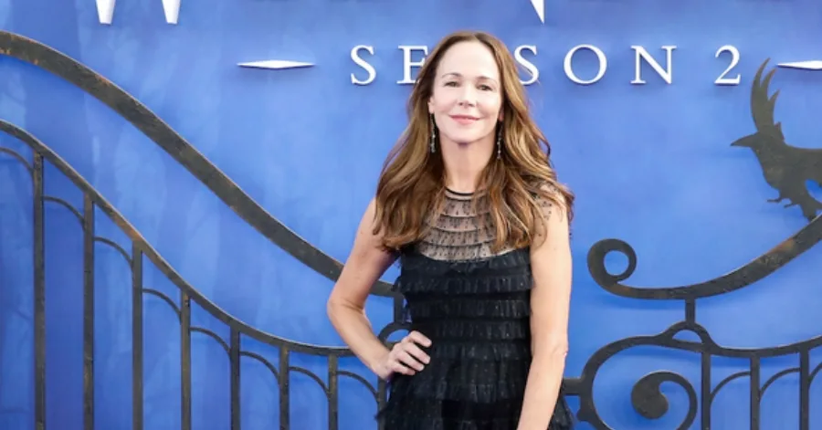 Frances O’Connor como Personagem Misteriosa