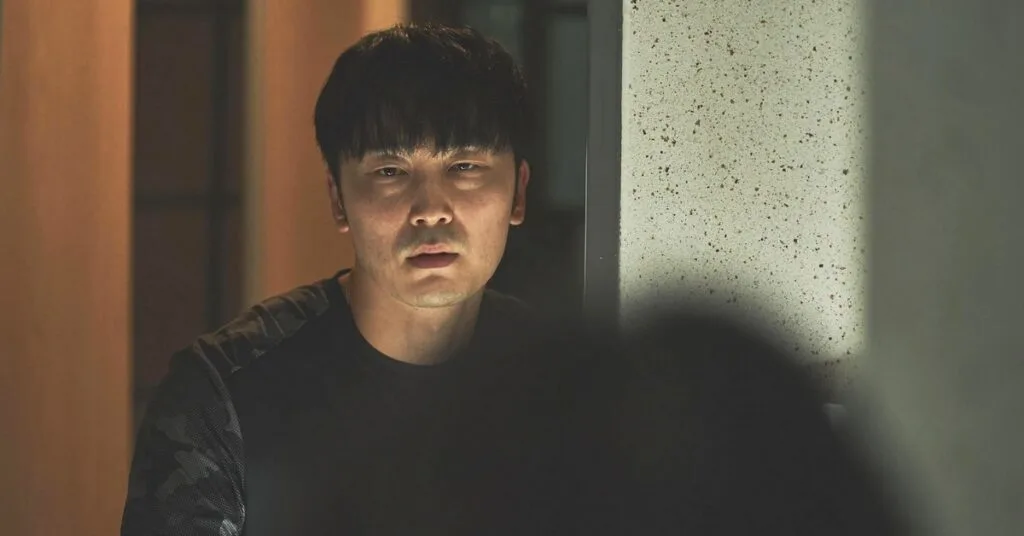 Meus 84 m2: Elenco, história, crítica e tudo sobre o filme 5 Seo Hyun-woo como Young Jin-ho