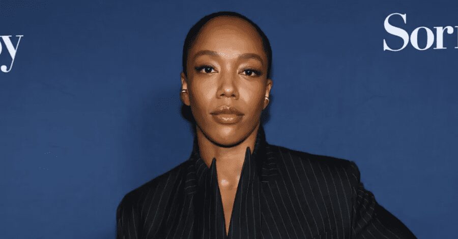 O Clube do Crime das Quintas-Feiras: Elenco e Tudo Sobre 7 naomi ackie