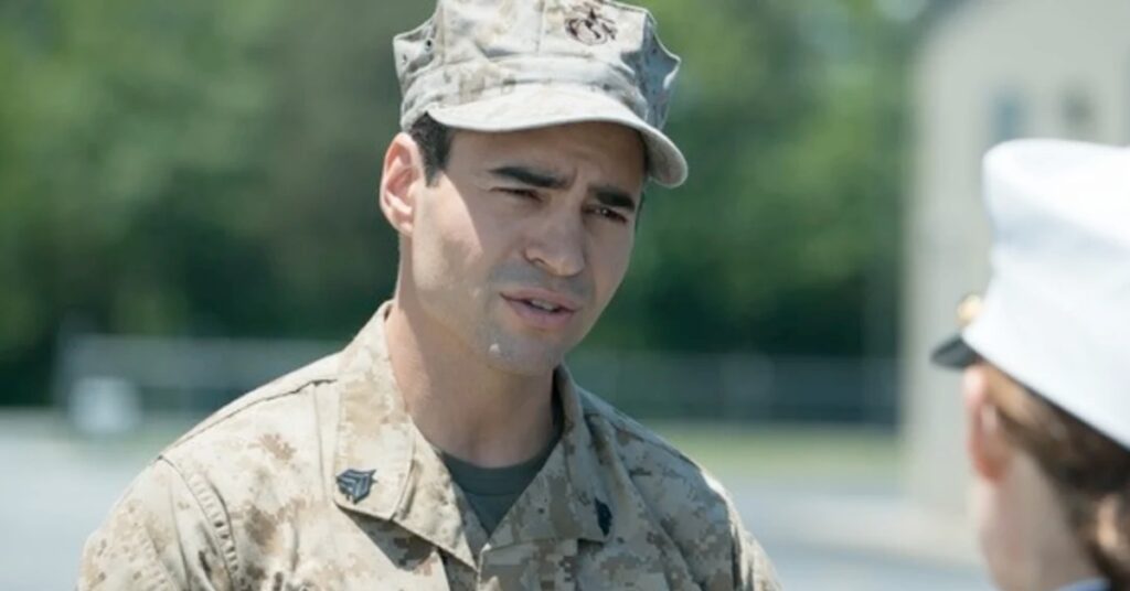 Megan Leavey: Elenco, Enredo, Crítica e Tudo Sobre O Filme 1 Ramón Rodríguez