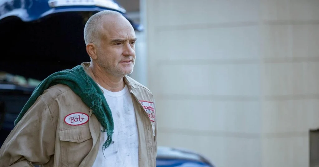 Megan Leavey: Elenco, Enredo, Crítica e Tudo Sobre O Filme 6 Bradley Whitford