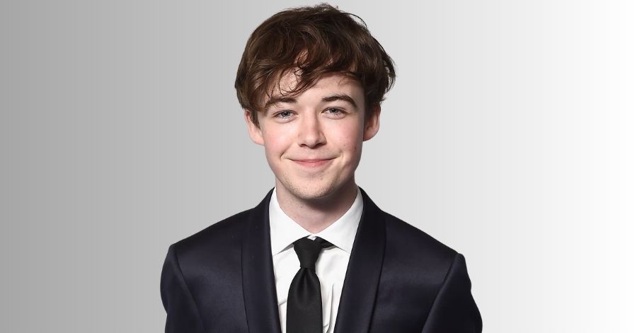 Alex Lawther