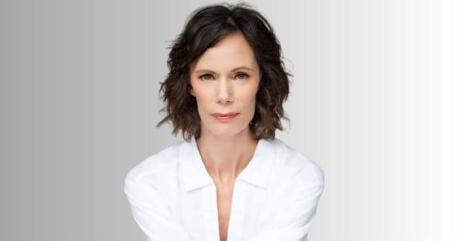 Invocação do Mal 3 | Elenco, Onde Assistir e Tudo Sobre 8 Eugenie Bondurant 1