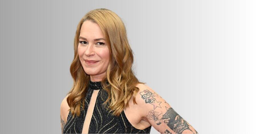 Invocação do Mal 2: Elenco, Onde Assistir e Tudo Sobre a Sequência 8 Franka Potente