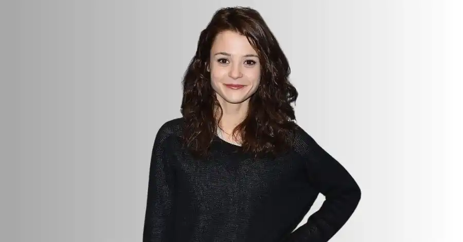 Juntos Para Sempre: Elenco, Onde Assistir e Tudo Sobre 5 Kathryn Prescott
