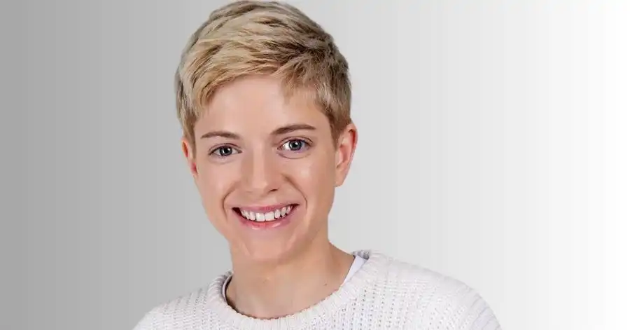 Desobedientes: Elenco, Onde Assistir e Tudo Sobre 4 Mae Martin
