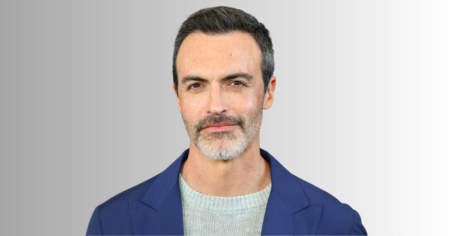 Reid Scott