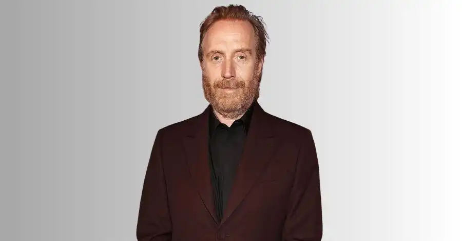 Venom 3: A Última Dança | Elenco, Onde Assistir e Tudo Sobre 6 Rhys Ifans