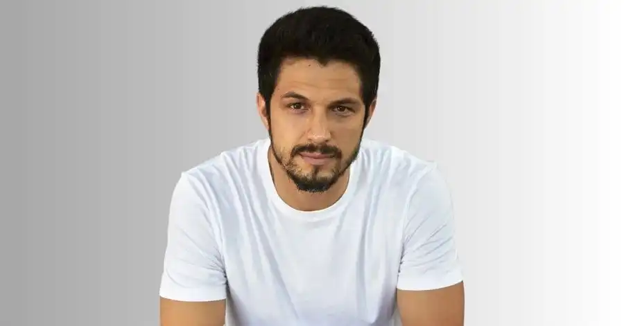Três Graças: Elenco Completo e Tudo Sobre a Nova Novela da Globo 8 Romulo Estrela
