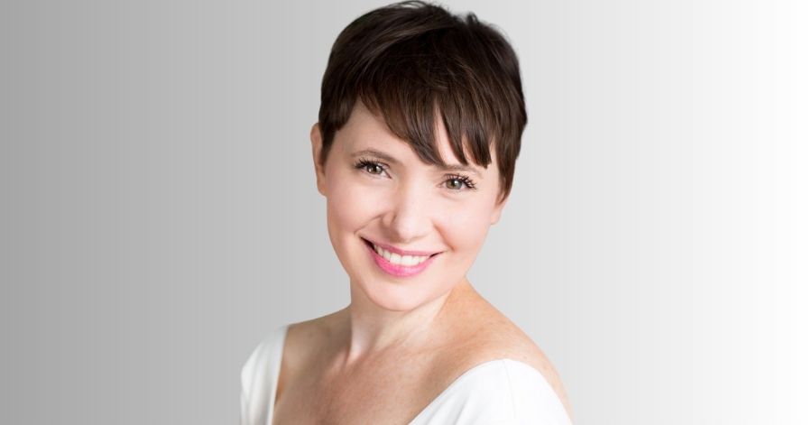 A Mulher que Veio do Céu: Elenco, Onde Assistir e Tudo Sobre 5 Victoria Bidewell