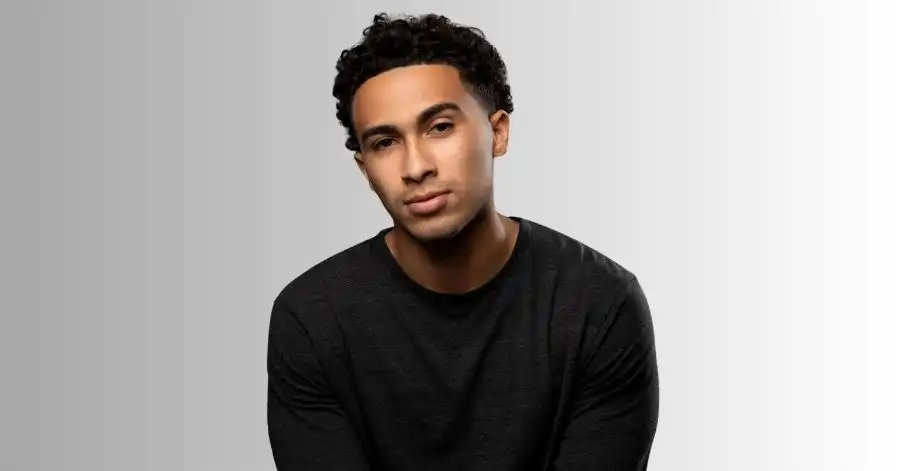 Beauty in Black: Elenco, Onde Assistir e Tudo Sobre 7 Xavier Smalls