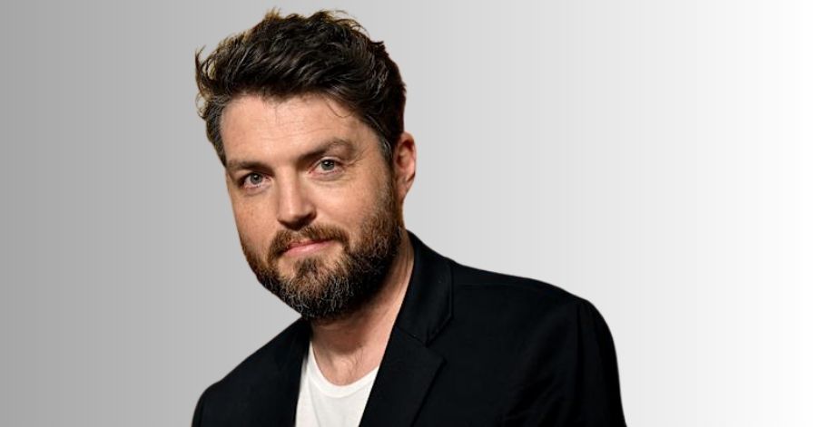 Código Preto: Elenco, Onde Assistir e Tudo Sobre 4 tom burke