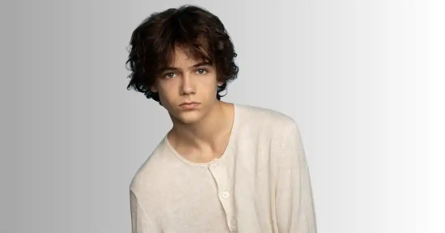 Gavin Warren