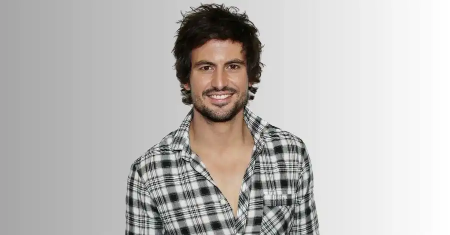 A Crise dos Caras: Elenco, Onde Assistir e Tudo Sobre 3 tom beck