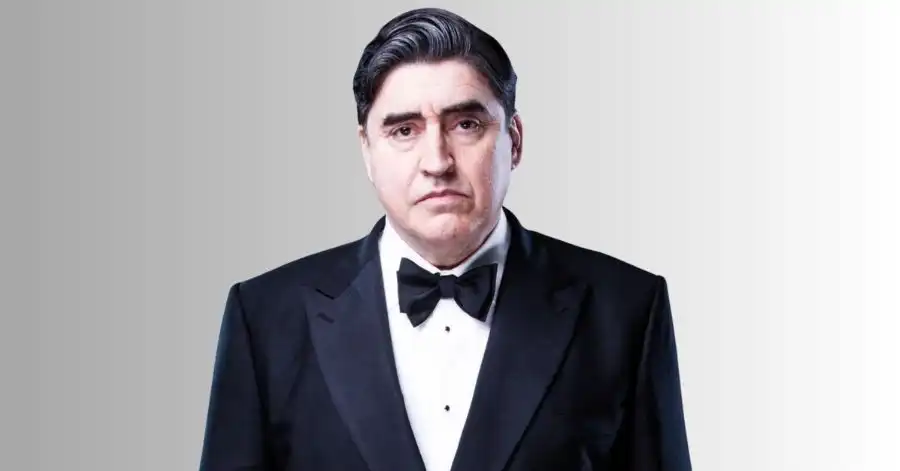 Alfred Molina