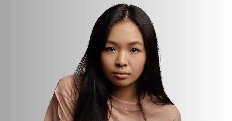 Maxton Hall: Um Mundo Entre Nós | Elenco, Onde Assistir e Tudo Sobre 9 Andrea Guo