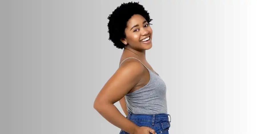 Acertando o Tom (2023): Elenco, Onde Assistir e Tudo Sobre 4 Anjelika Washington