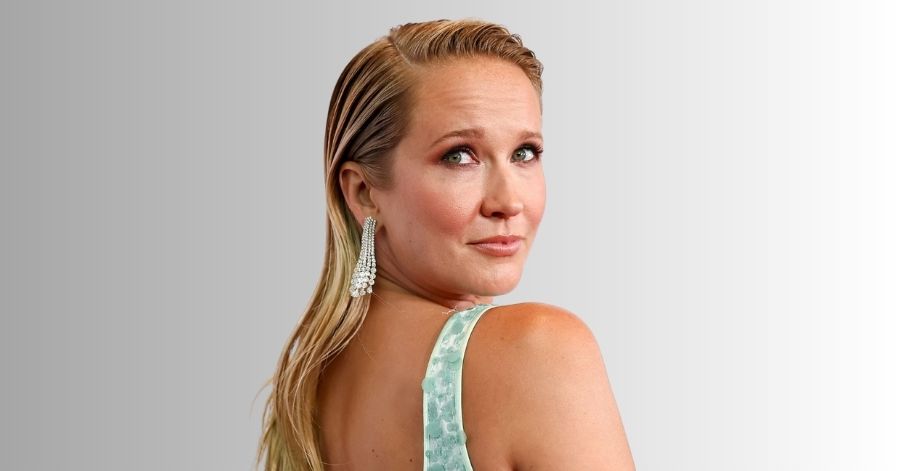 Anna Camp