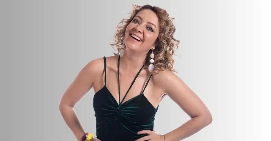 Simplesmente Alicia (2025): Elenco, Onde Assistir e Tudo Sobre 4 Constanza Camelo