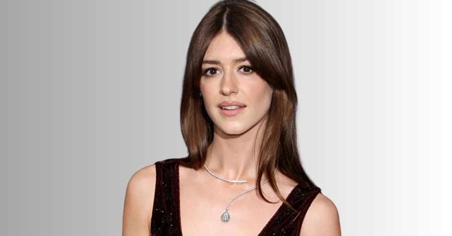 Um Lugar Bem Longe Daqui (2022): Elenco, Onde Assistir e Tudo Sobre 1 Daisy Edgar Jones