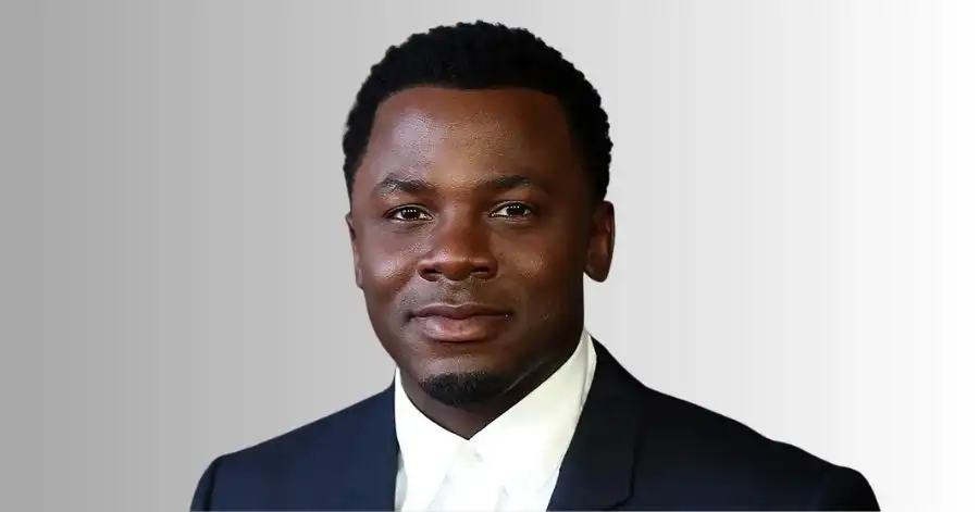 Voando Para o Amor: Elenco, Onde Assistir e Tudo Sobre 4 Derek Luke
