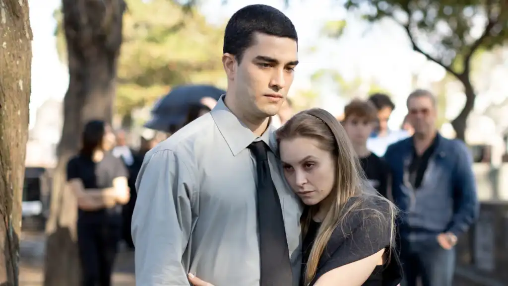 O que assistir após Tremembé: 7 filmes e séries sobre os criminosos da série 5 A Menina Que Matou os Pais: A Confissão