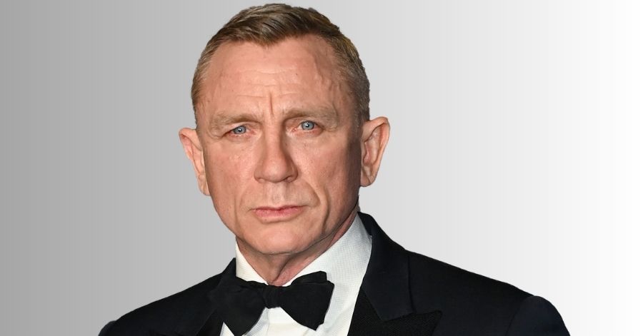 Daniel Craig