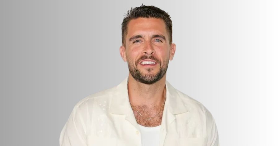 Entre Nós - Uma Dose Extra de Amor | Elenco, Onde Assistir e Tudo Sobre 6 Josh Segarra