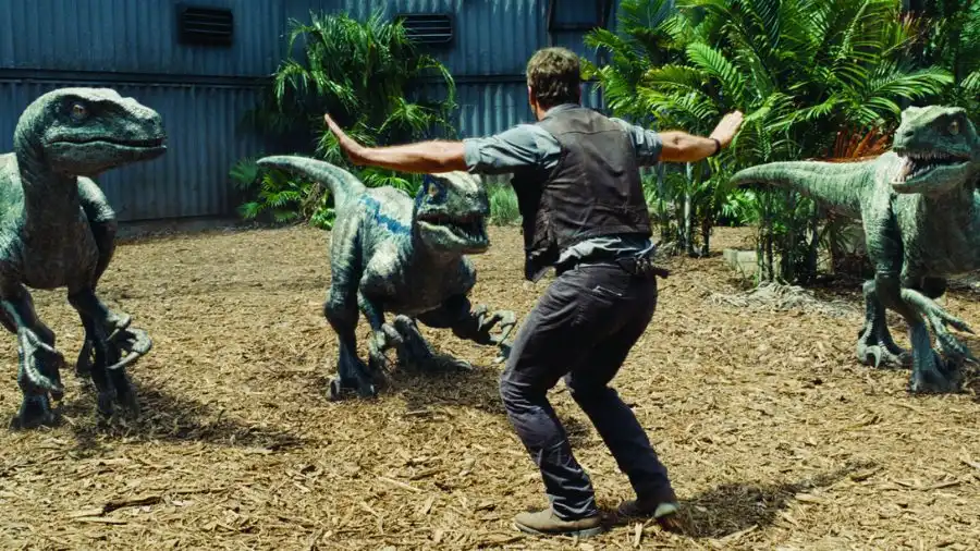 Prepare a Pipoca: Listão com os 12 filmes na Globo nesta semana (06/12 a 12/12) 6 Jurassic World: O Mundo dos Dinossauros (12h30)